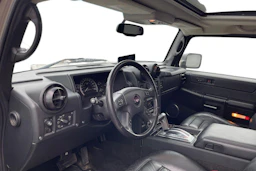 Hummer H2 2006 kuva 3.