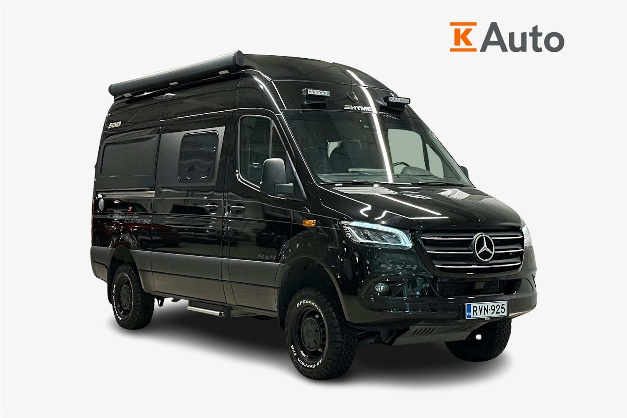 Musta HYMER Grand Canyon S Cross Over 2024 kuva 1.