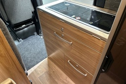 Musta HYMER Grand Canyon S Cross Over 2024 kuva 21.
