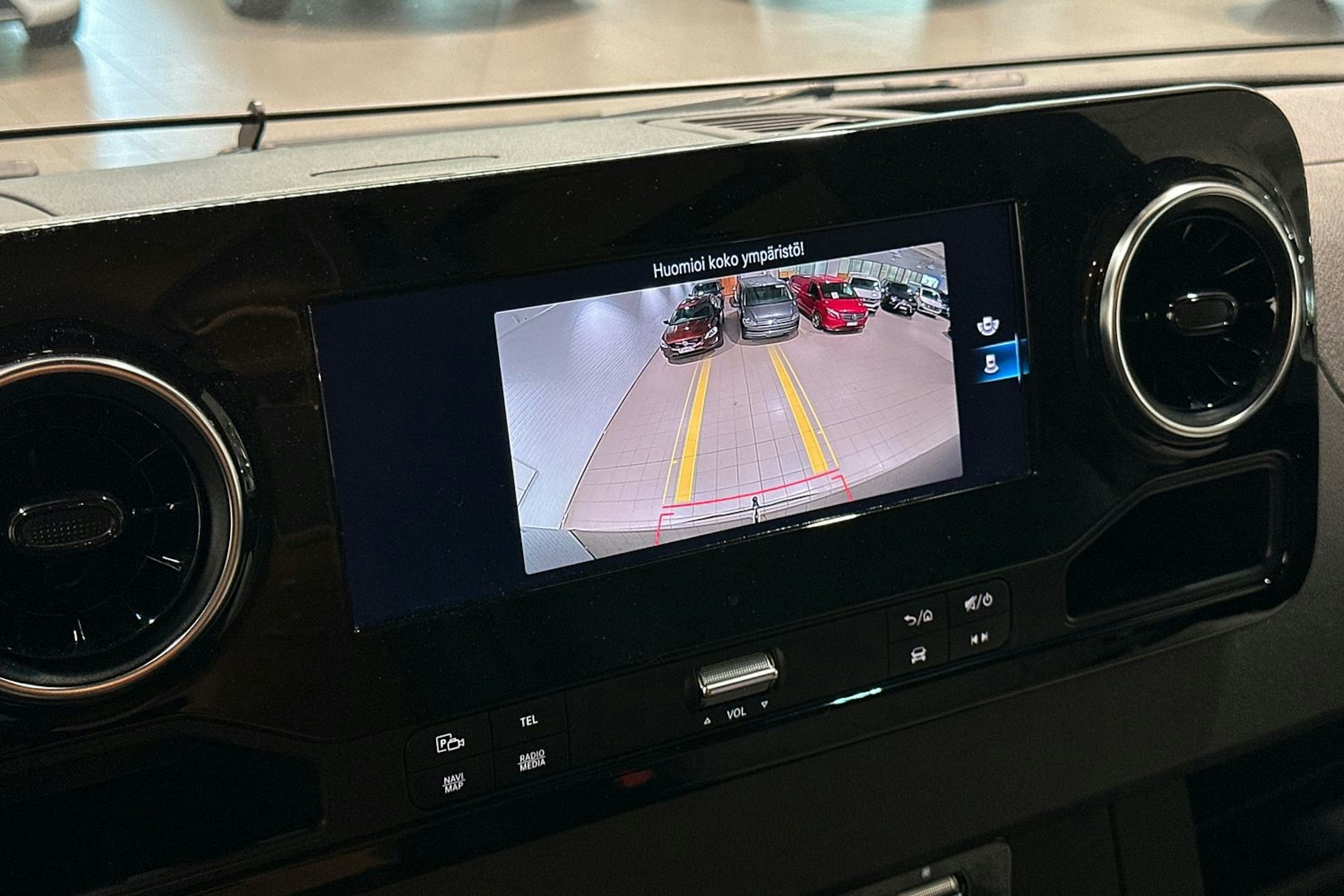 Musta HYMER Grand Canyon S Cross Over 2024 kuva 26.