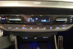 vihreä Hyundai Bayon 2022 kuva 20.