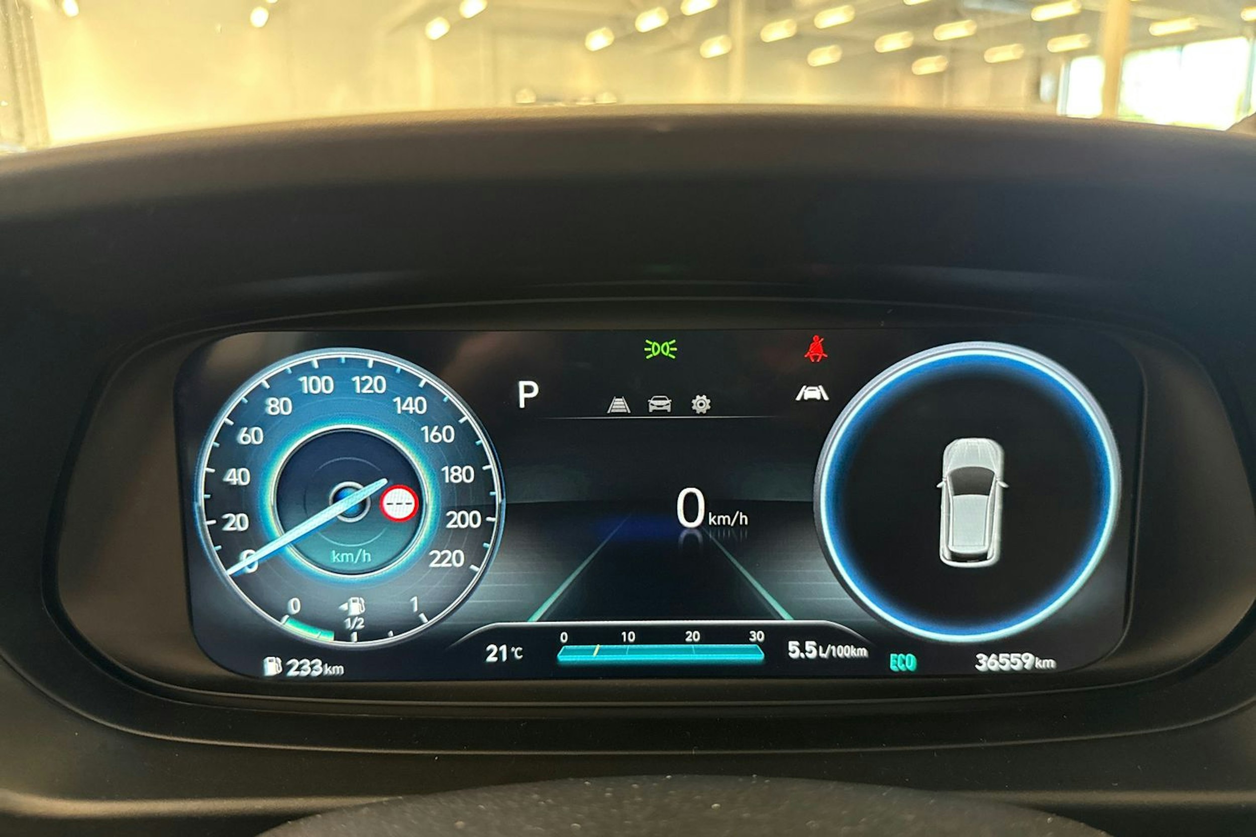 valkoinen Hyundai Bayon 2023 kuva 19.