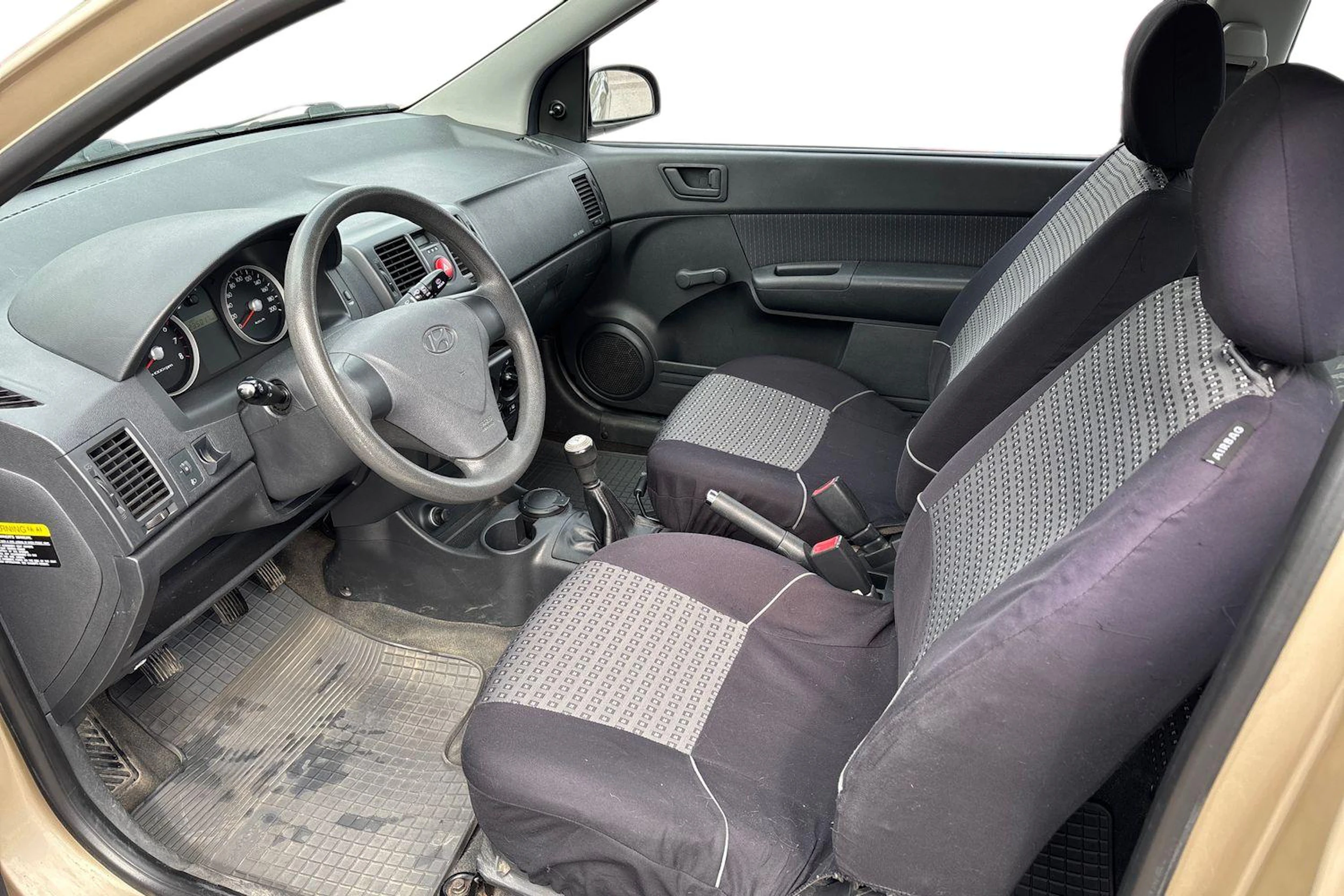 ruskea (beige) Hyundai Getz 2007 kuva 6.