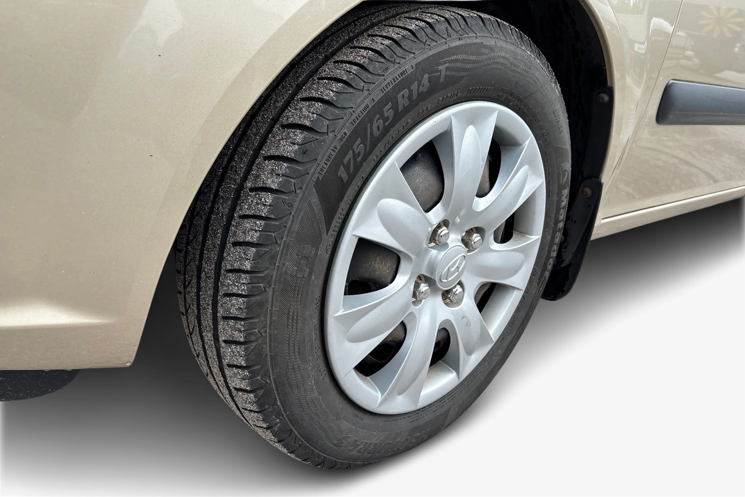 ruskea (beige) Hyundai Getz 2007 kuva 9.