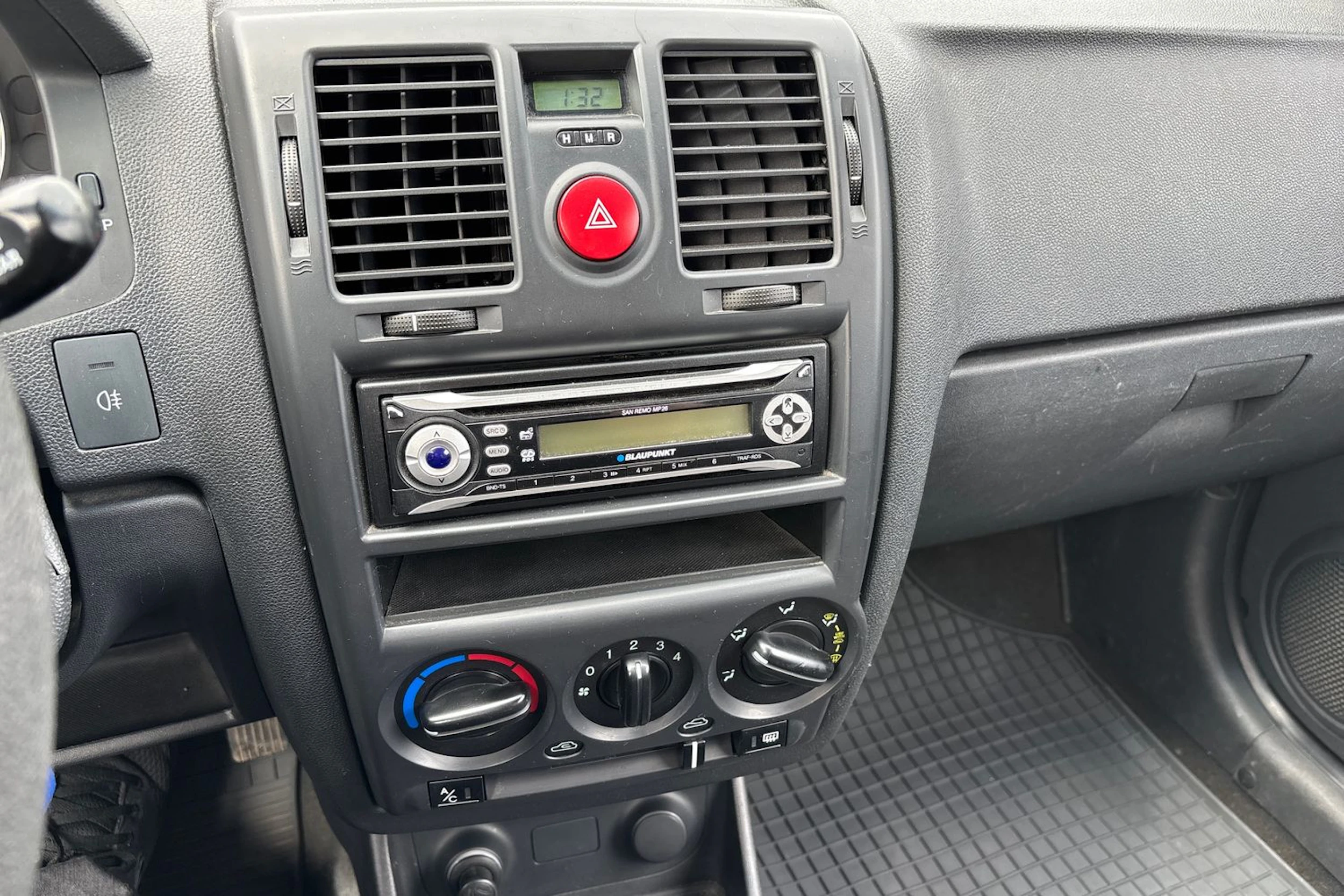 ruskea (beige) Hyundai Getz 2007 kuva 23.