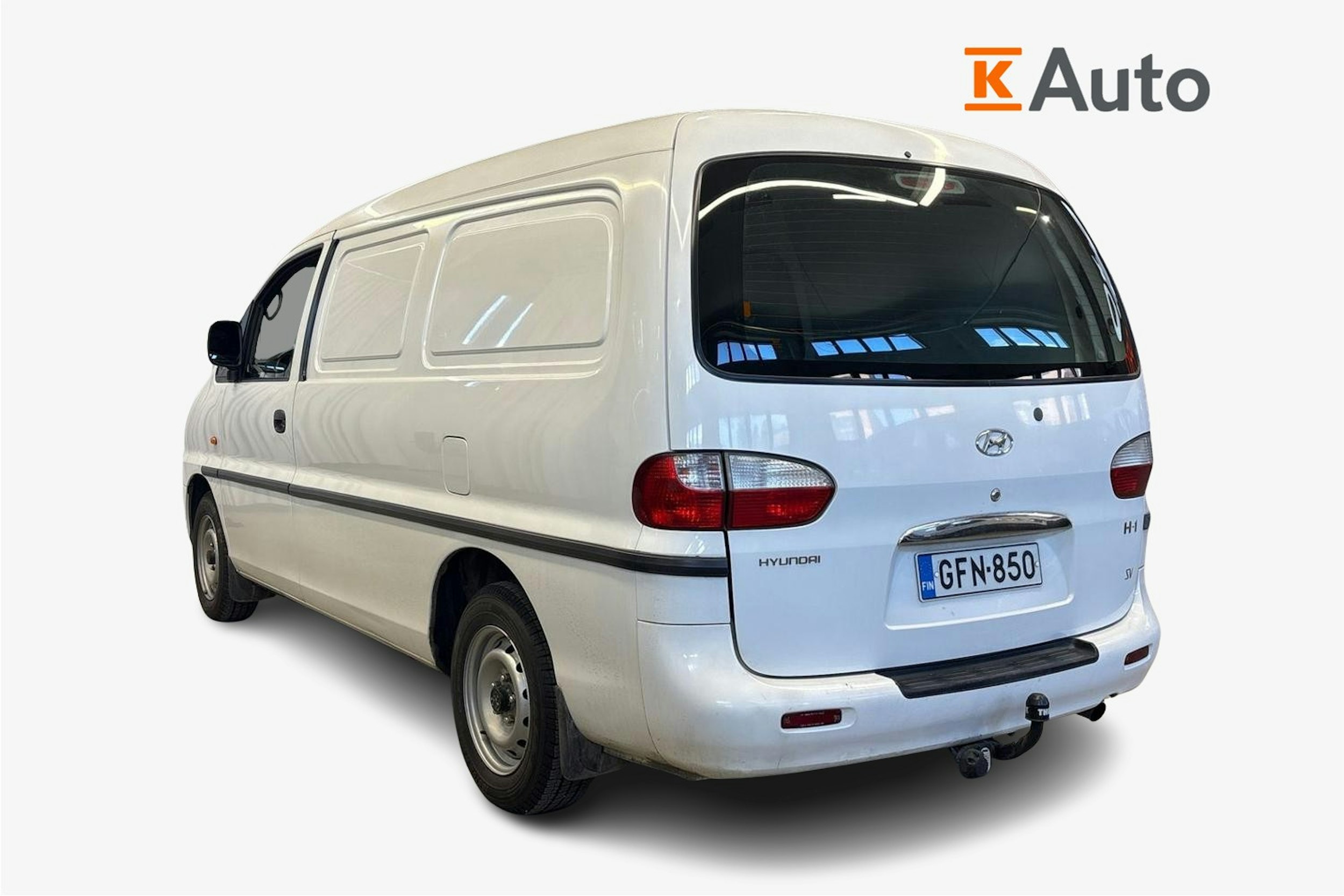 valkoinen Hyundai H-1 2003 kuva 2.