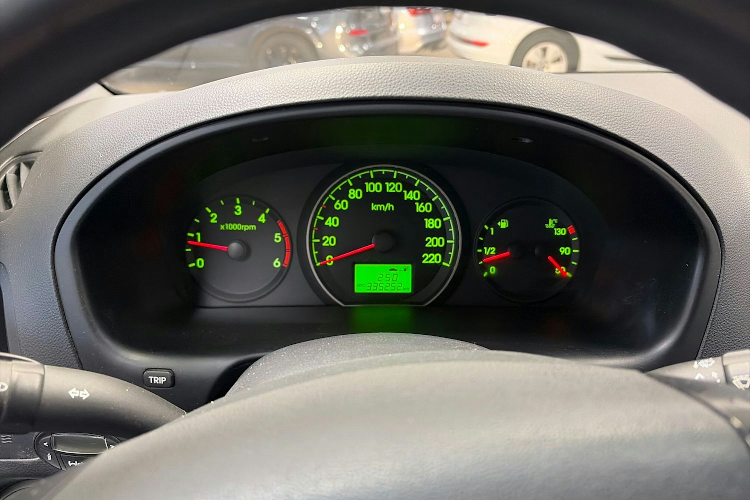 sininen Hyundai H-1 2010 kuva 20.