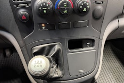 sininen Hyundai H-1 2010 kuva 22.