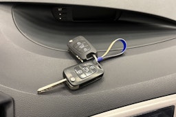 Punainen Hyundai i20 2009 kuva 17.