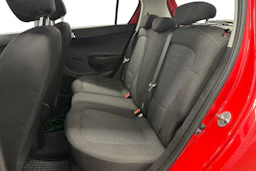 Punainen Hyundai i20 2012 kuva 8.