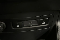 Punainen Hyundai i20 2012 kuva 15.