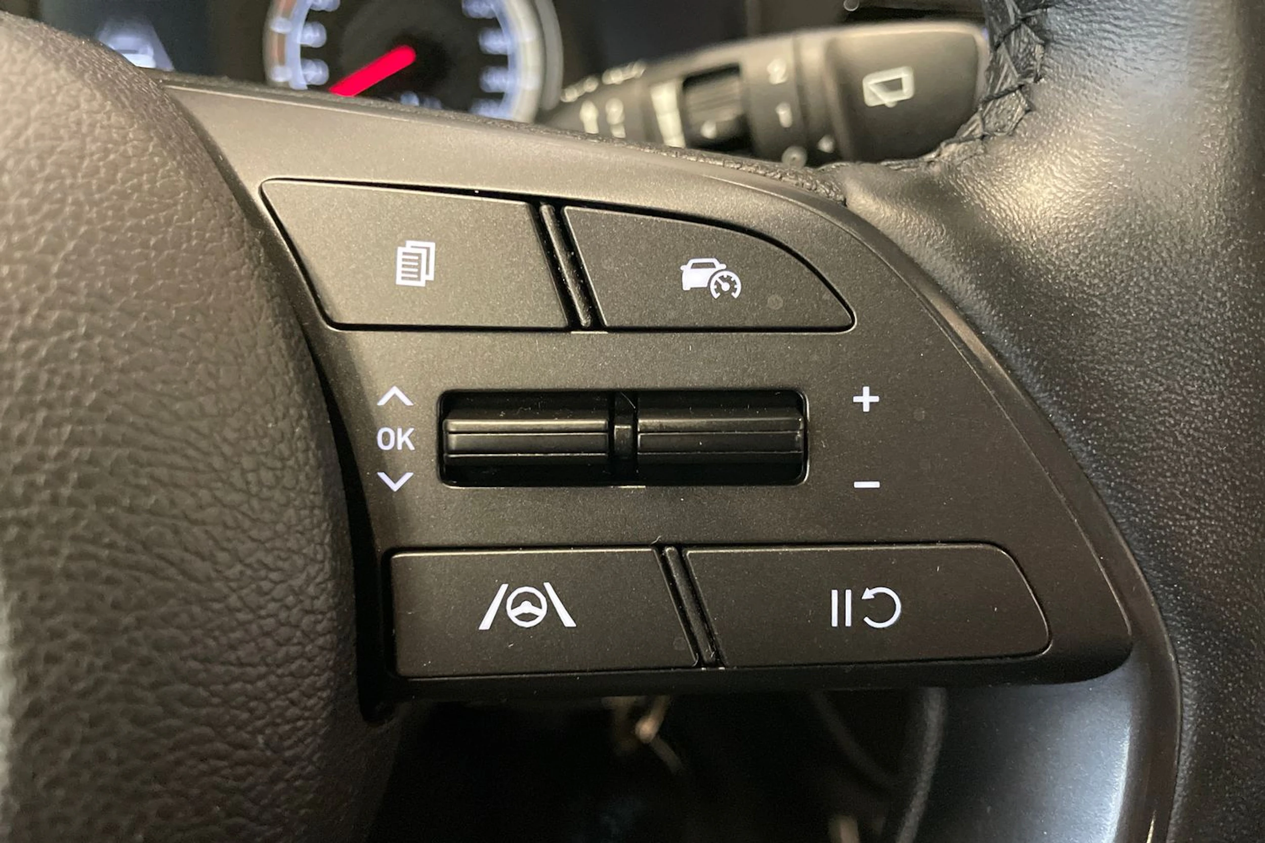 Valkoinen Hyundai i20 2022 kuva 19.