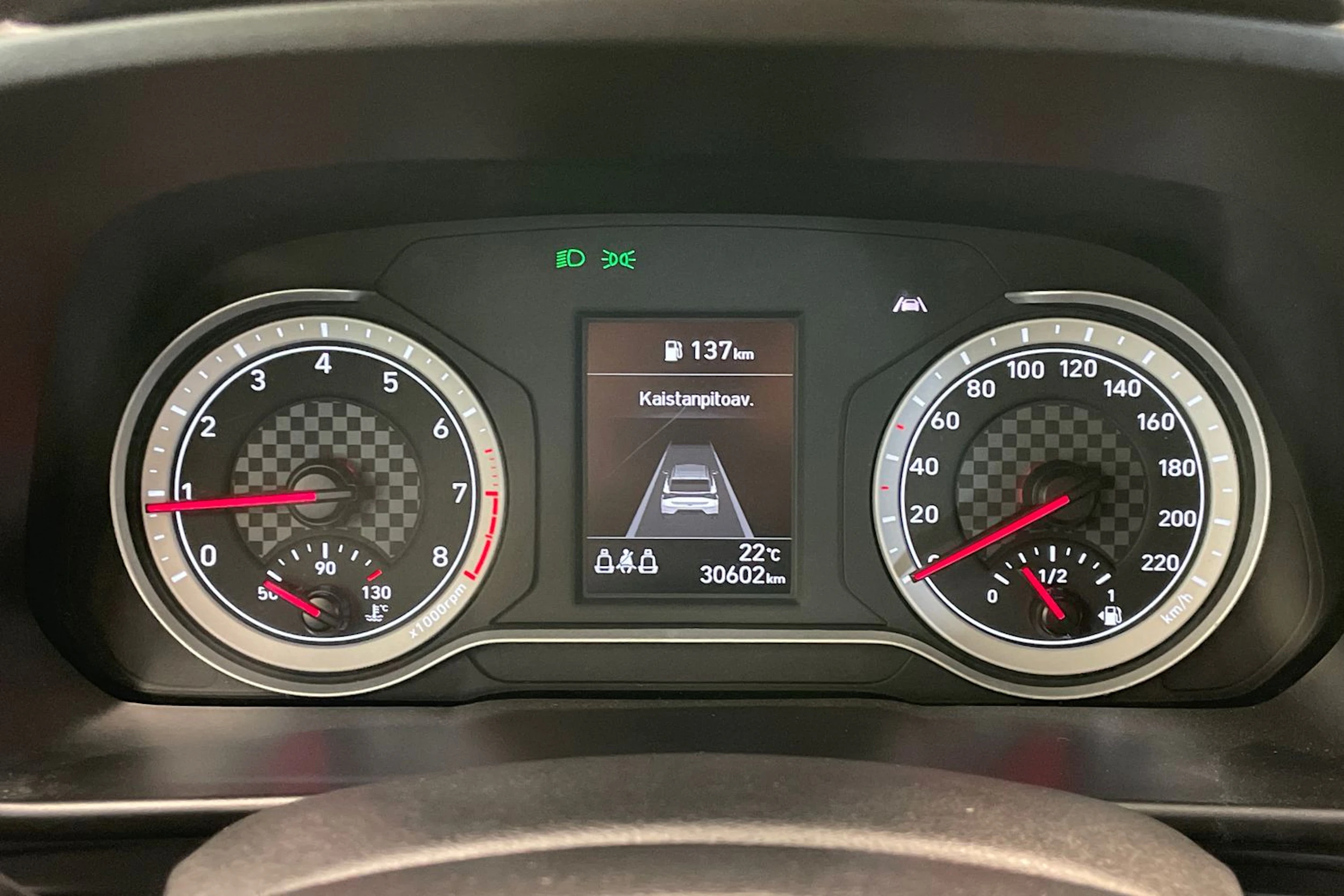 Valkoinen Hyundai i20 2022 kuva 15.