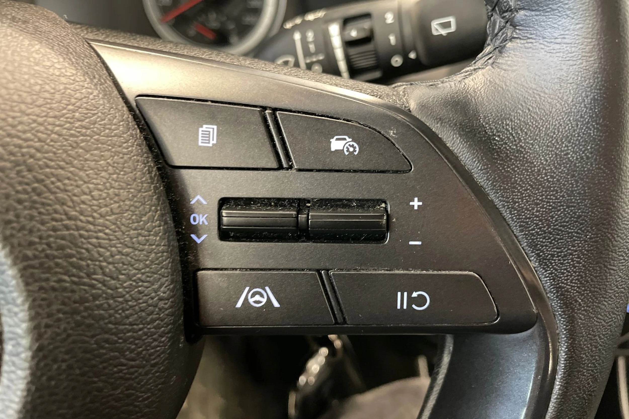 Valkoinen Hyundai i20 2022 kuva 18.