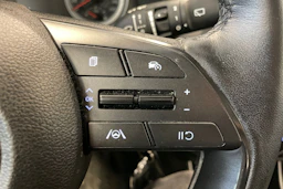 Valkoinen Hyundai i20 2022 kuva 18.