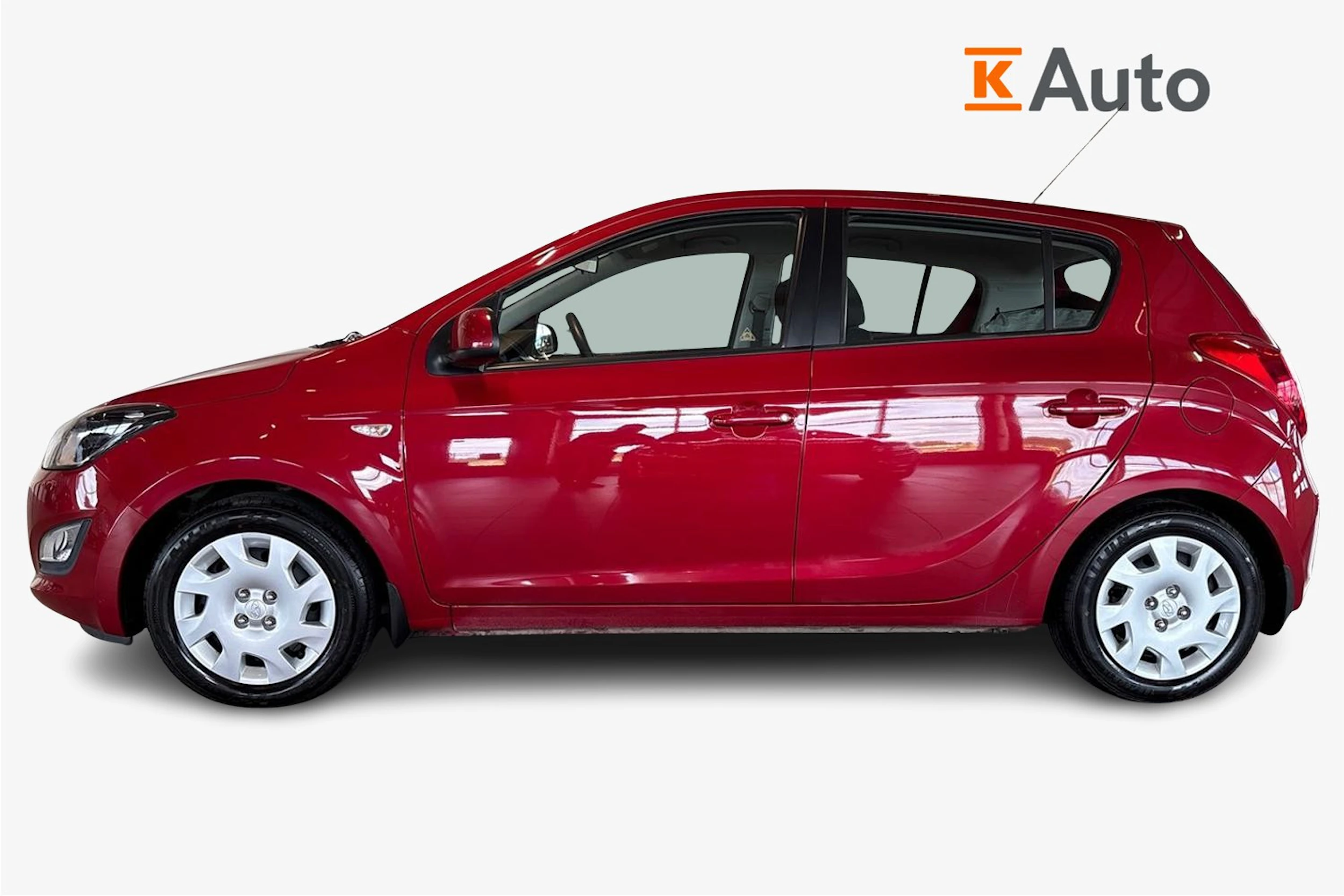 Punainen Hyundai i20 5d 2014 kuva 5.
