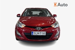 punainen Hyundai i20 5d 2014 kuva 4.