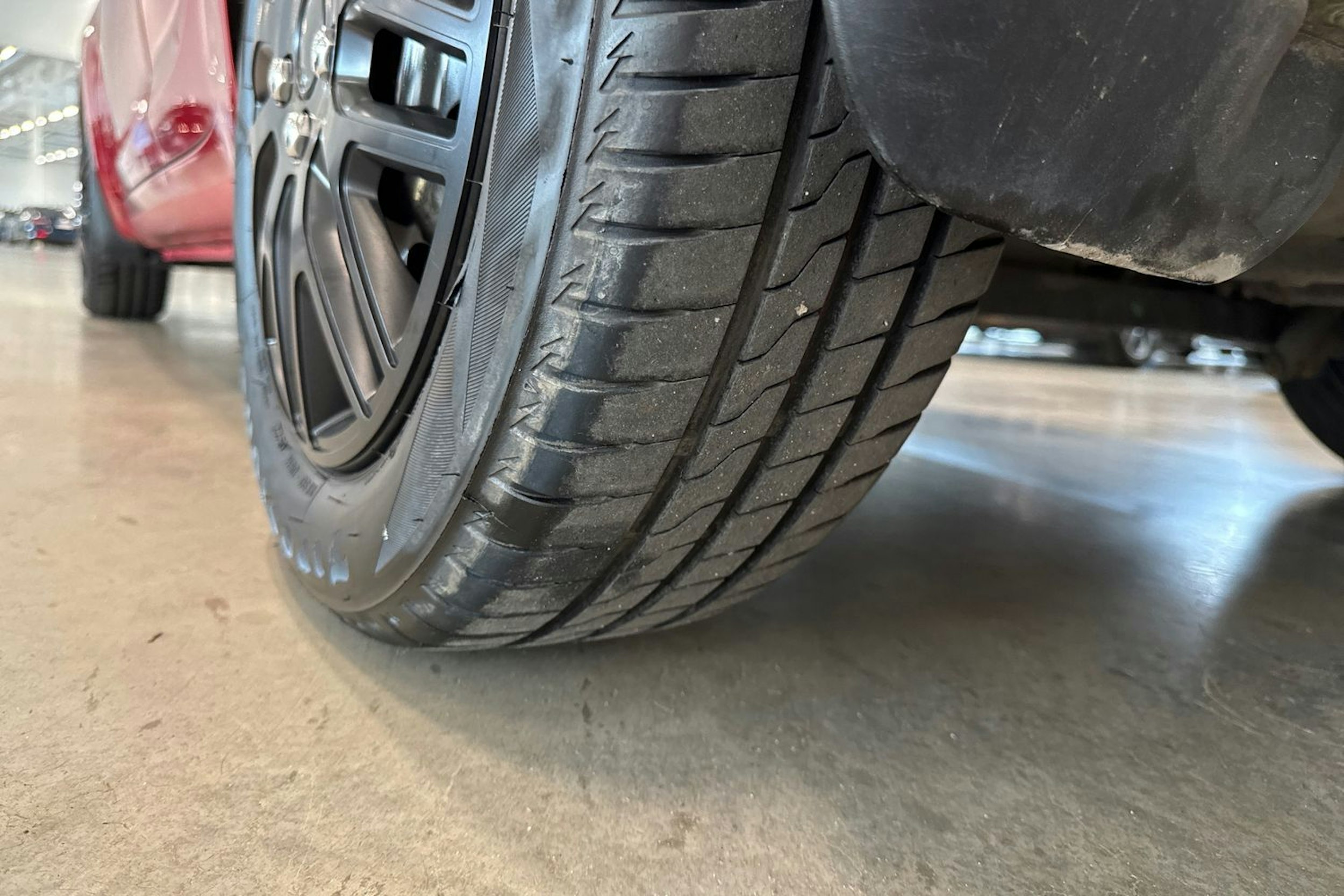 punainen Hyundai i20 5d 2014 kuva 10.