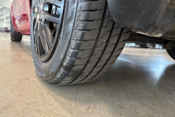 punainen Hyundai i20 5d 2014 kuva 10.