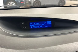 oranssi Hyundai i20 5d 2014 kuva 13.
