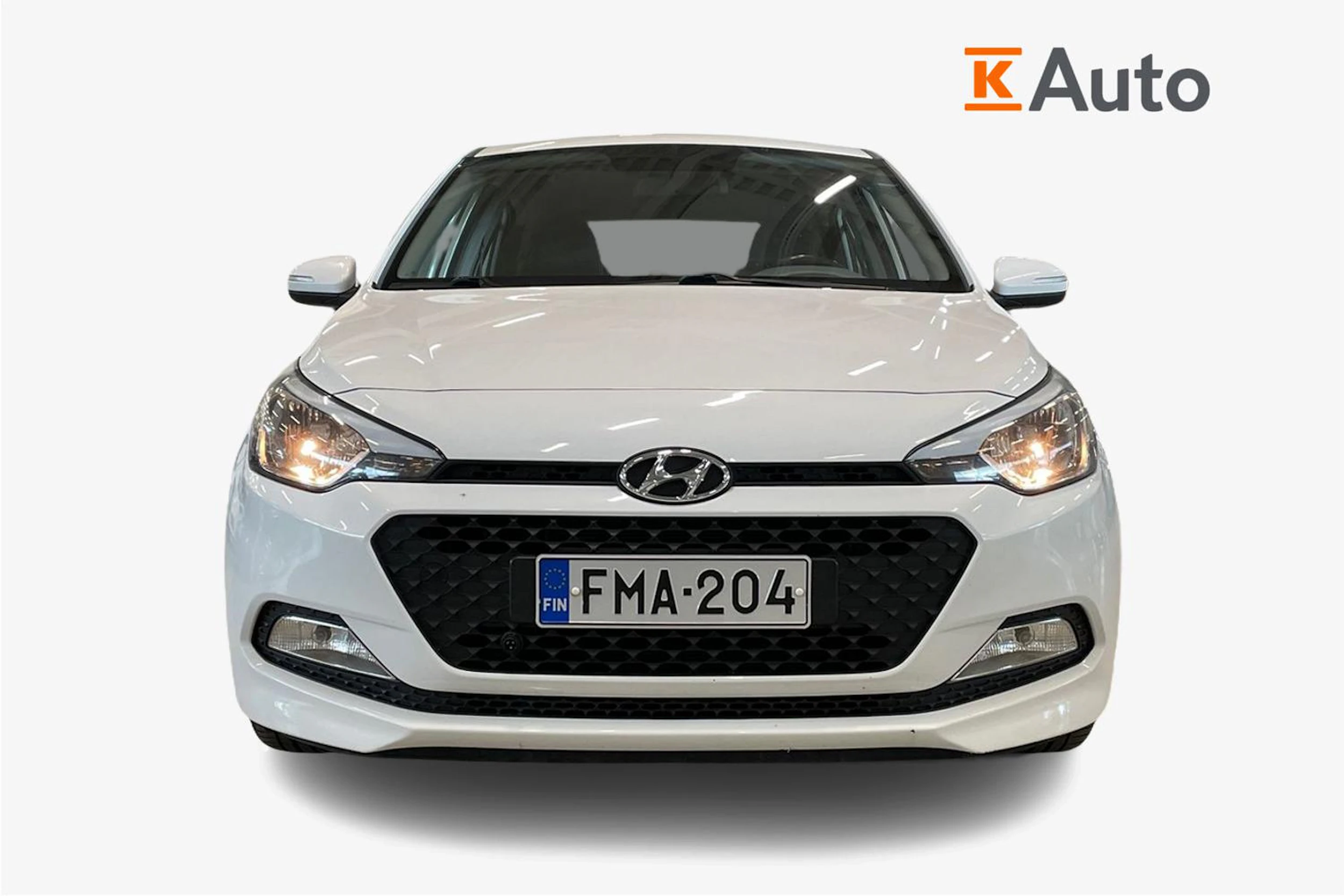 valkoinen Hyundai i20 5d 2016 kuva 5.