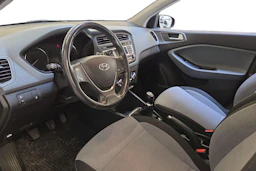 sininen Hyundai i20 5d 2015 kuva 3.