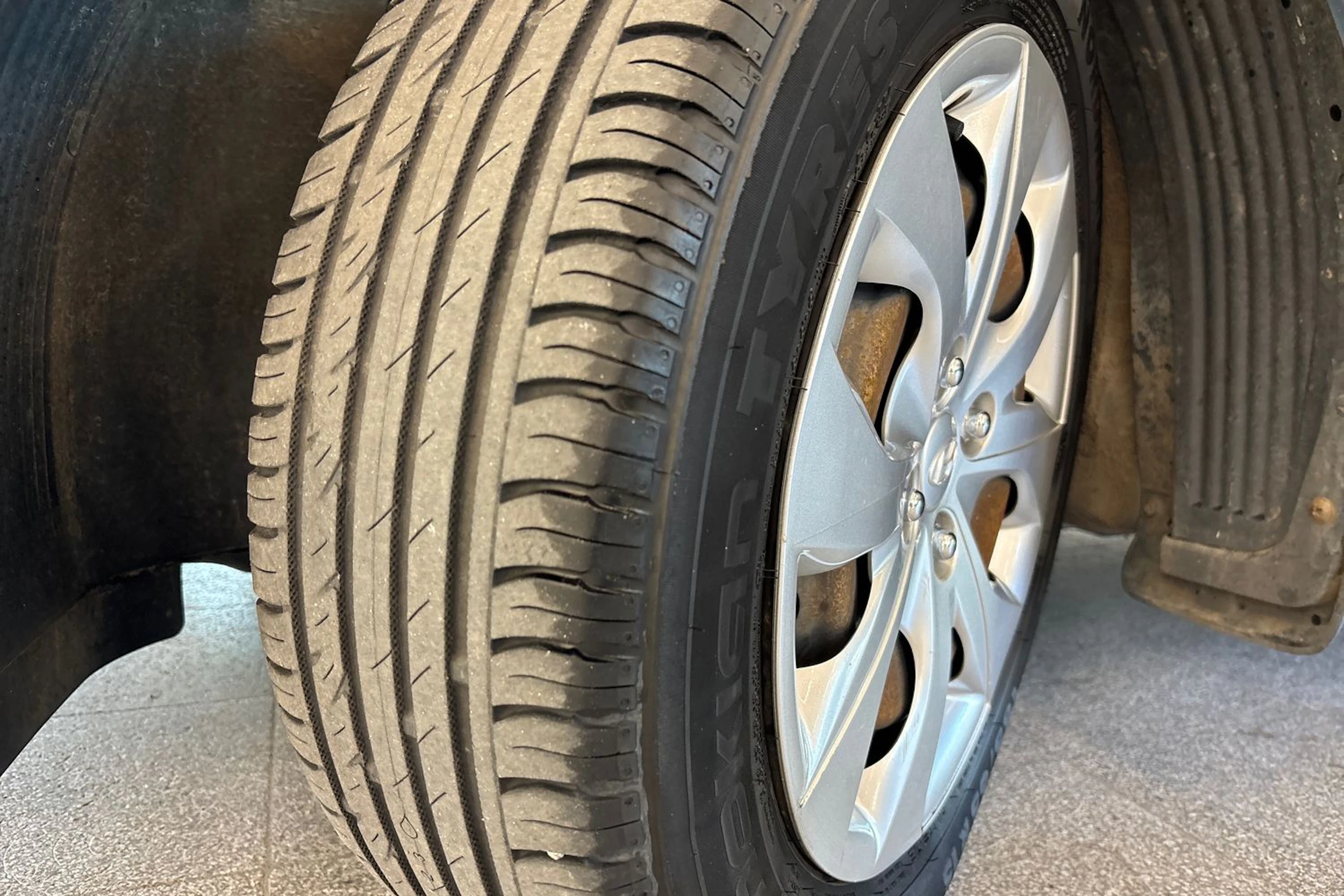 sininen Hyundai i20 5d 2015 kuva 10.