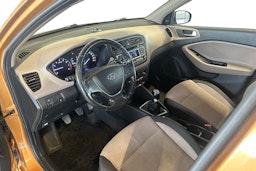 Oranssi Hyundai i20 5d 2015 kuva 7.