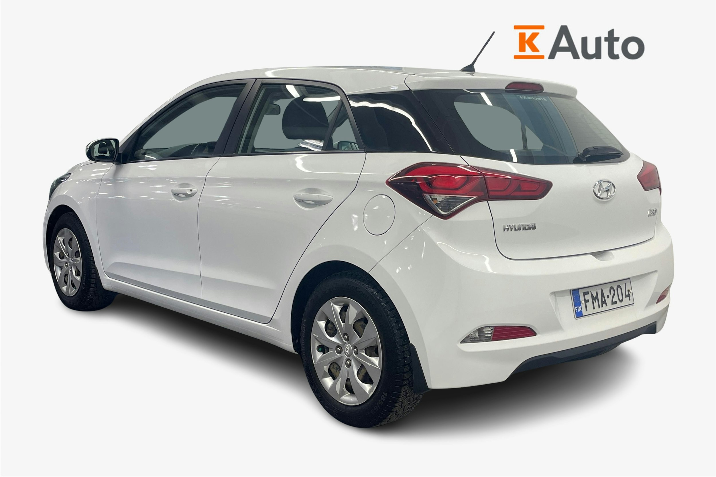 valkoinen Hyundai i20 5d 2016 kuva 2.