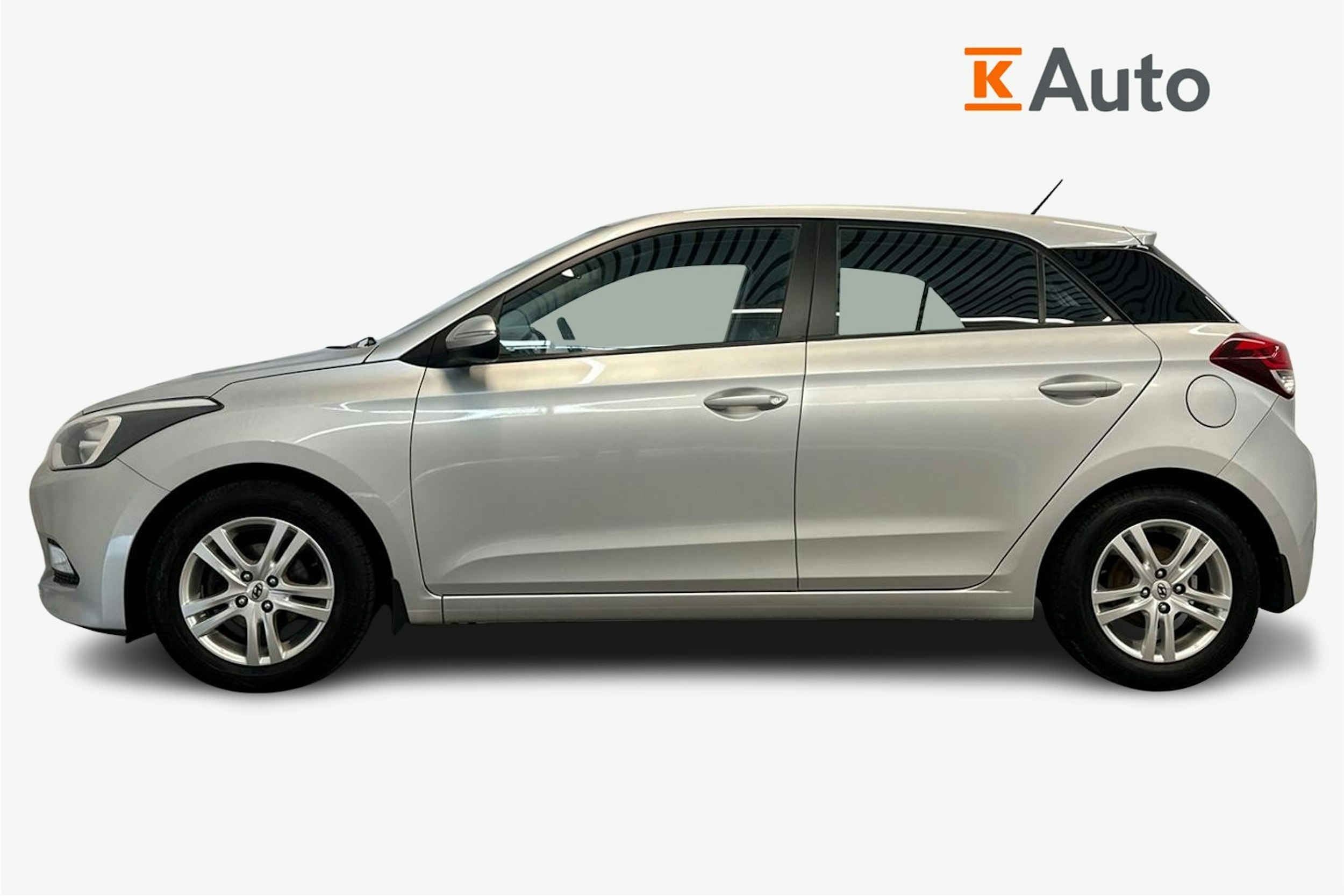 hopea Hyundai i20 5d 2016 kuva 6.