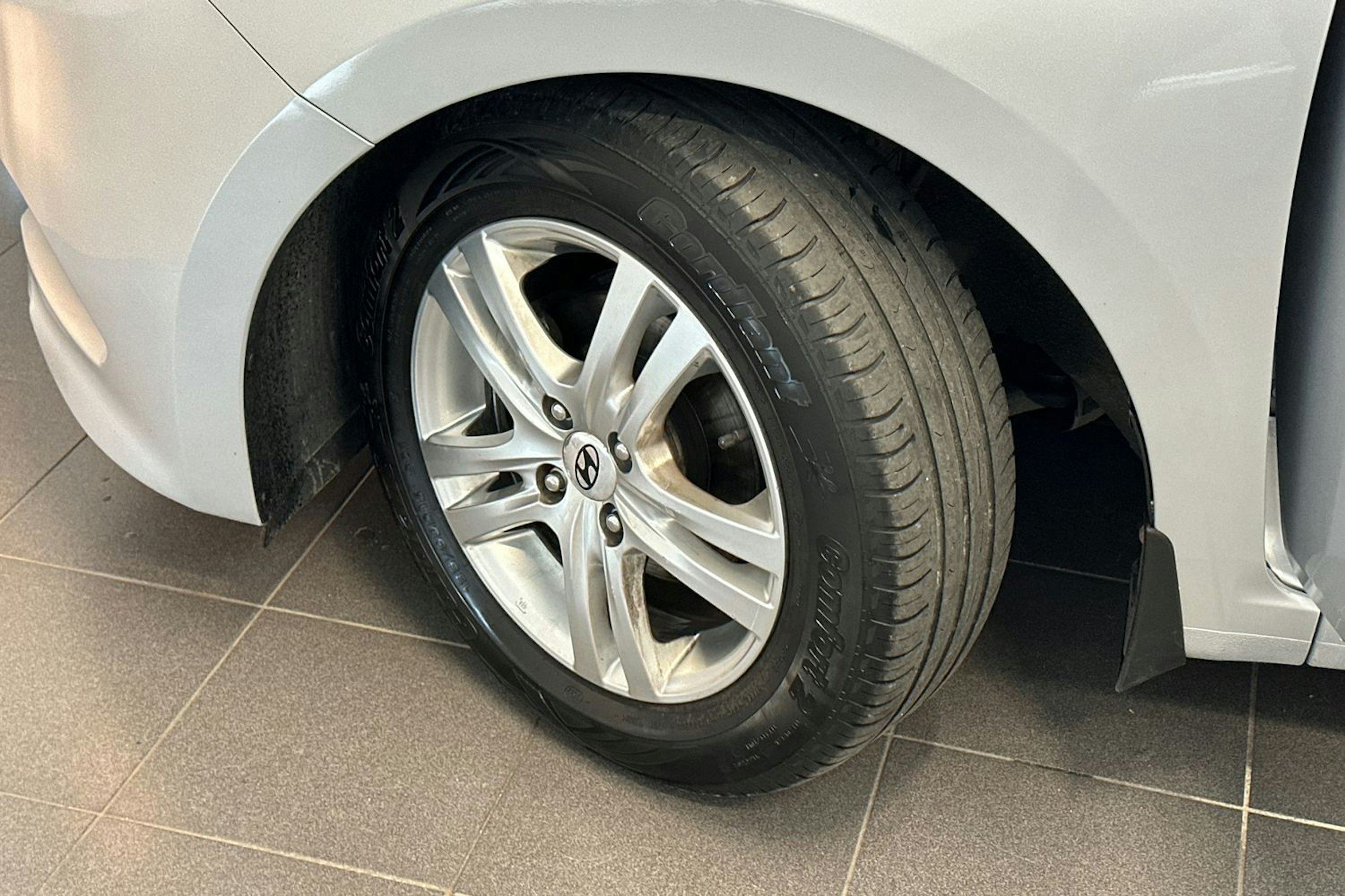 hopea Hyundai i20 5d 2016 kuva 13.