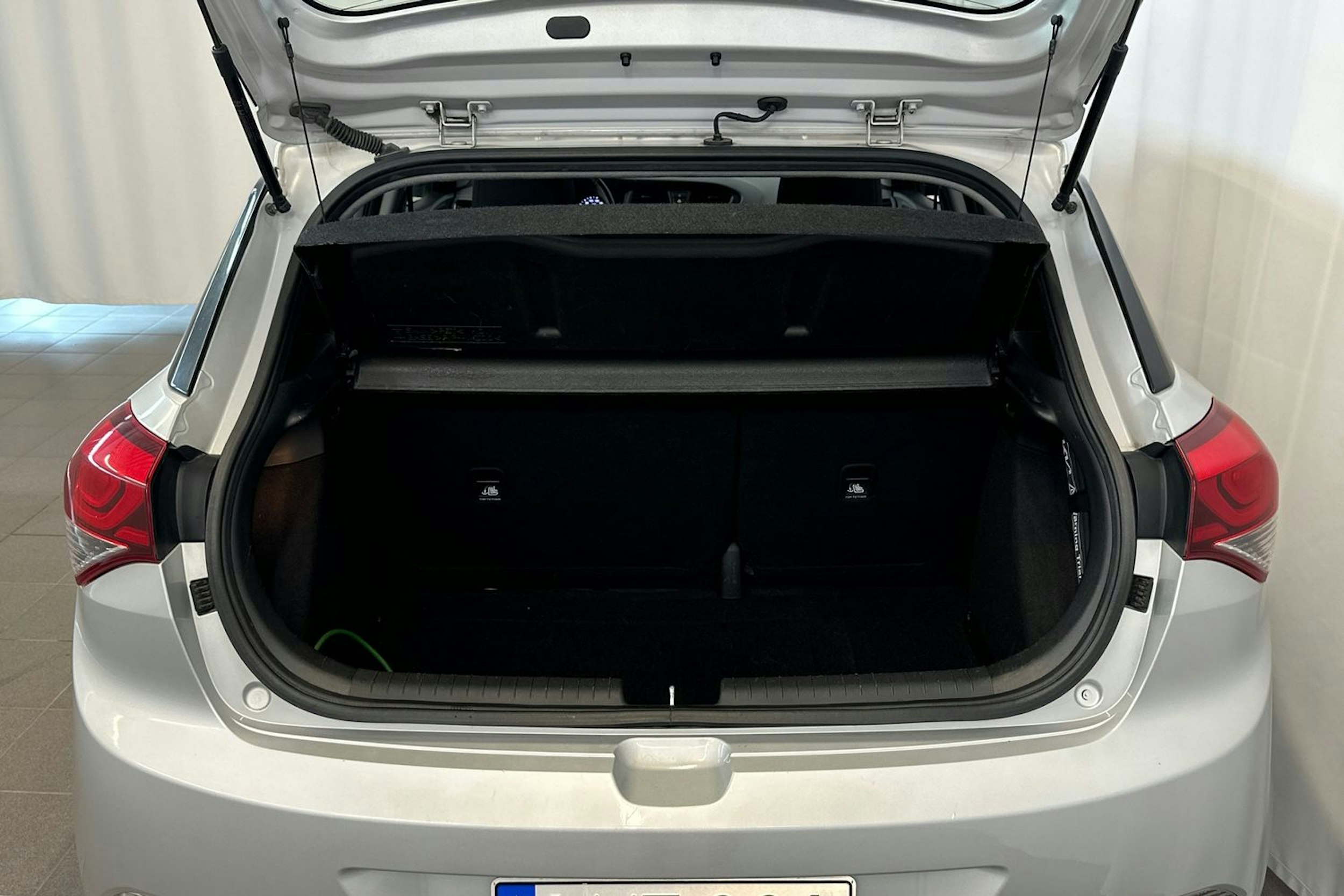 hopea Hyundai i20 5d 2016 kuva 15.