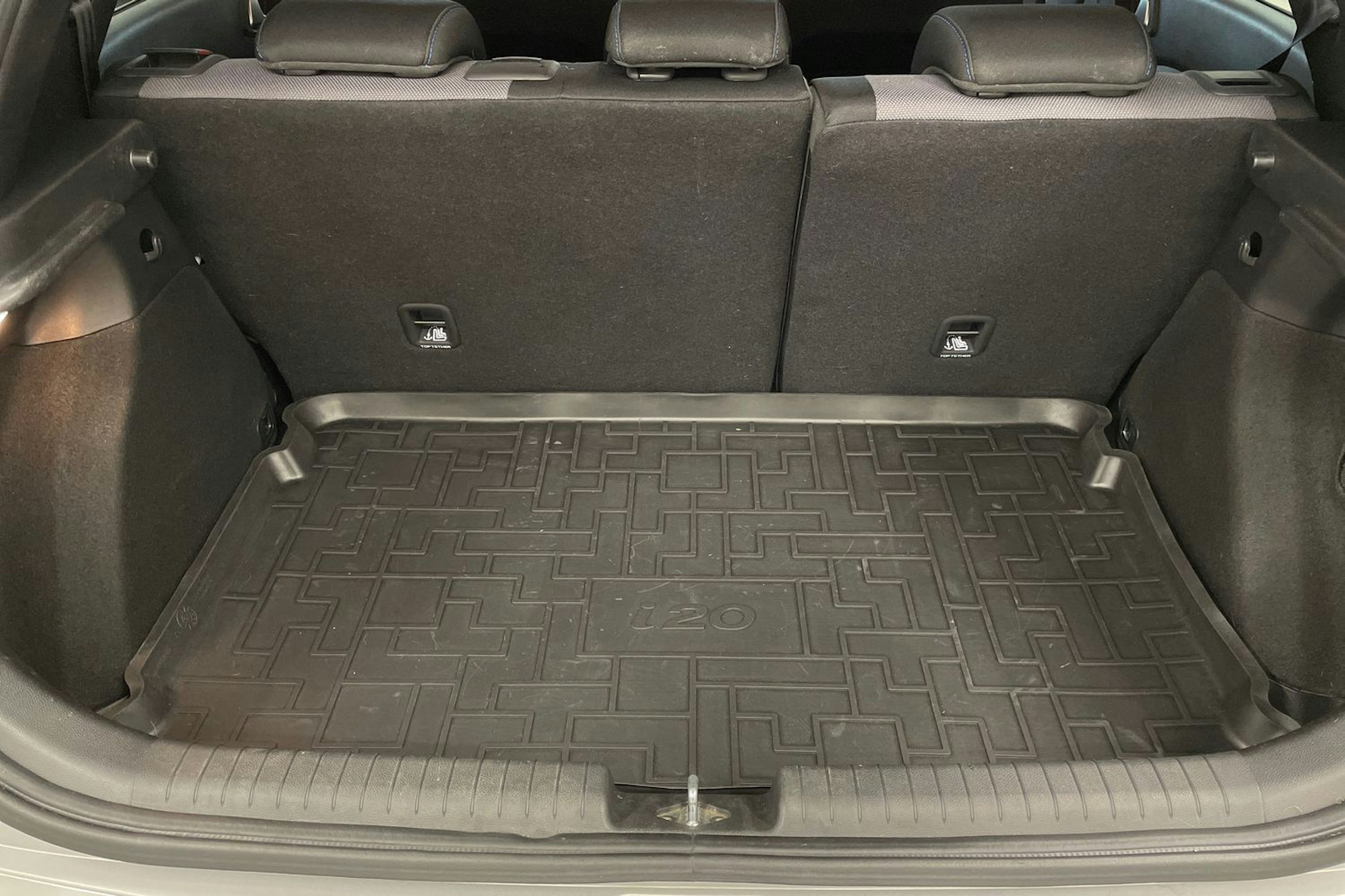 Hopea Hyundai i20 5d 2016 kuva 22.