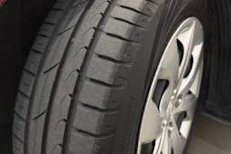 Punainen Hyundai i20 5d 2017 kuva 10.