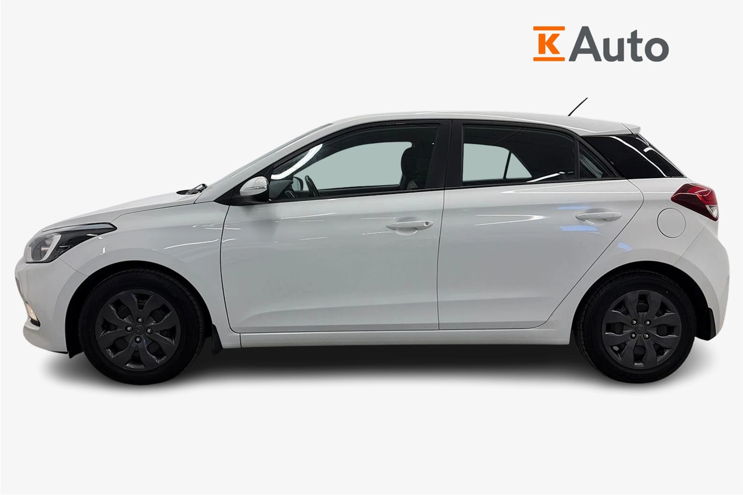 valkoinen Hyundai i20 5d 2018 kuva 7.