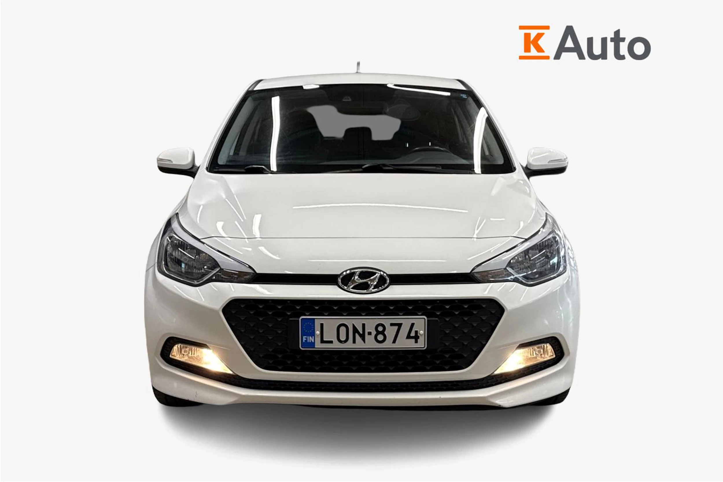 valkoinen Hyundai i20 5d 2018 kuva 4.