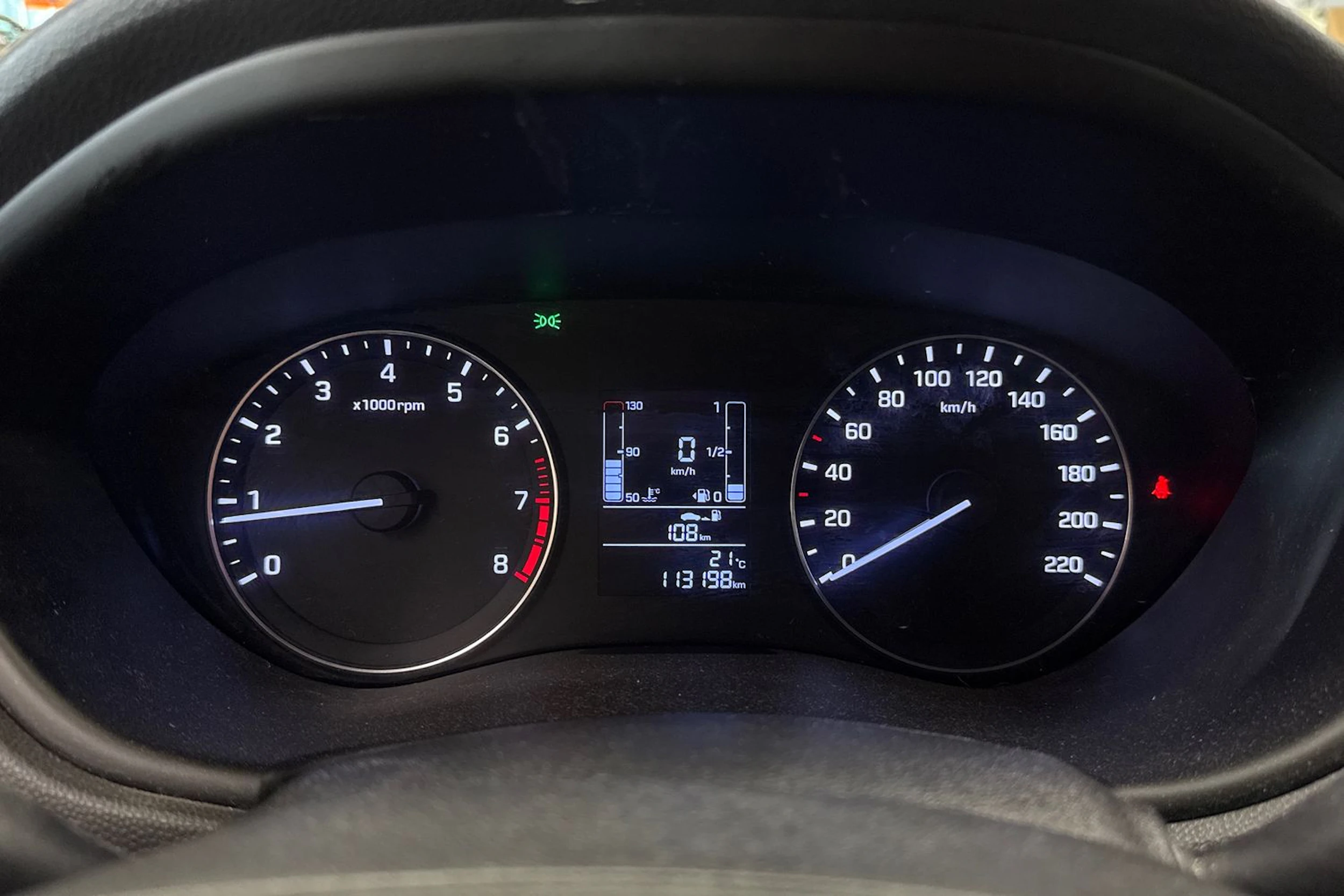 valkoinen Hyundai i20 5d 2018 kuva 13.