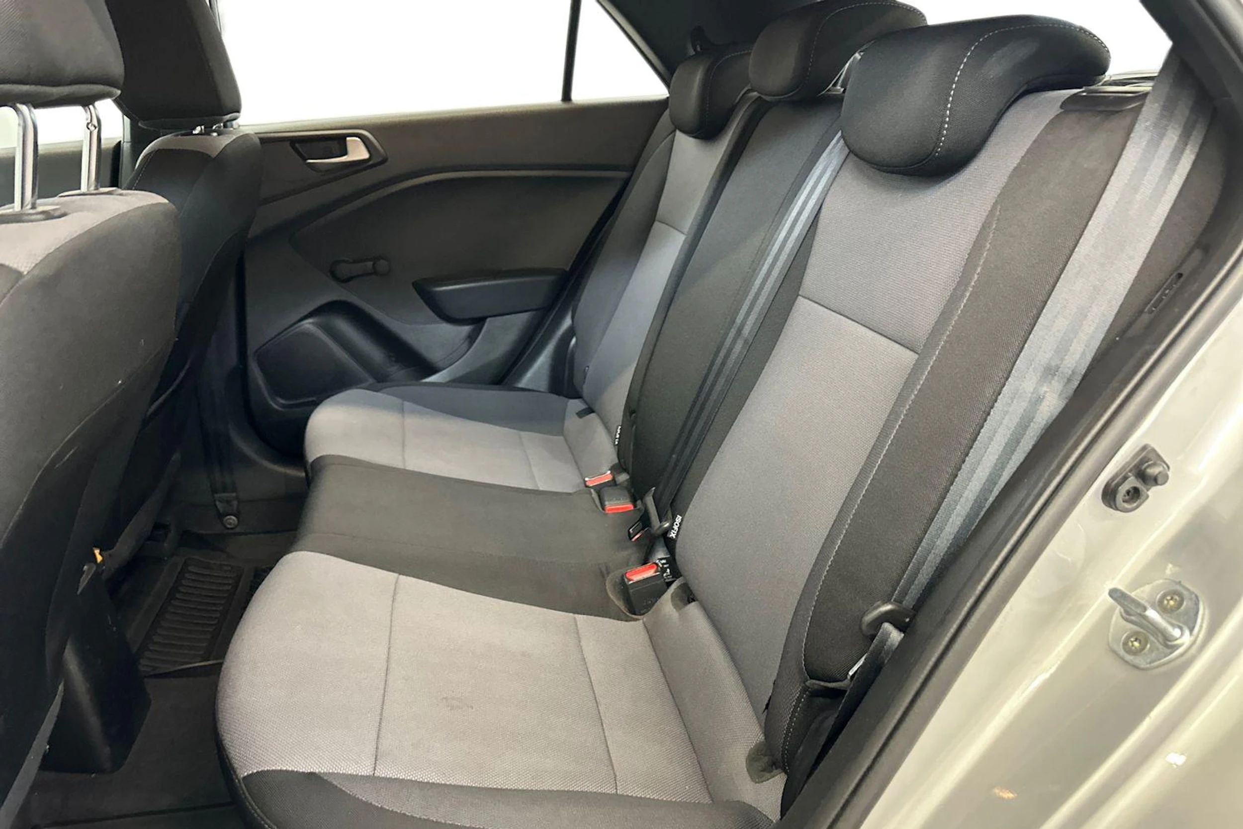 hopea Hyundai i20 5d 2018 kuva 8.
