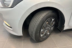 hopea Hyundai i20 5d 2018 kuva 9.