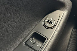hopea Hyundai i20 5d 2018 kuva 18.