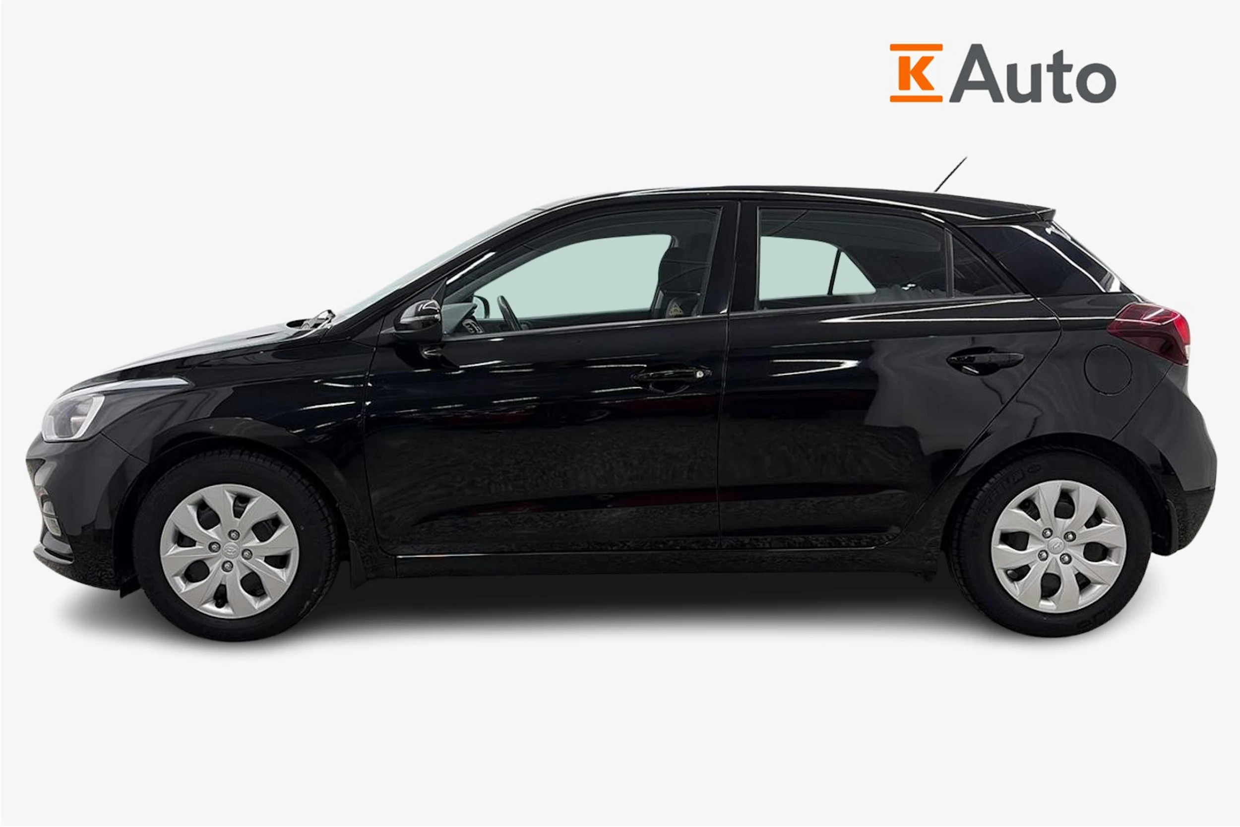 musta Hyundai i20 Hatchback 2018 kuva 5.