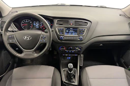 musta Hyundai i20 Hatchback 2018 kuva 7.