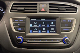 musta Hyundai i20 Hatchback 2018 kuva 16.