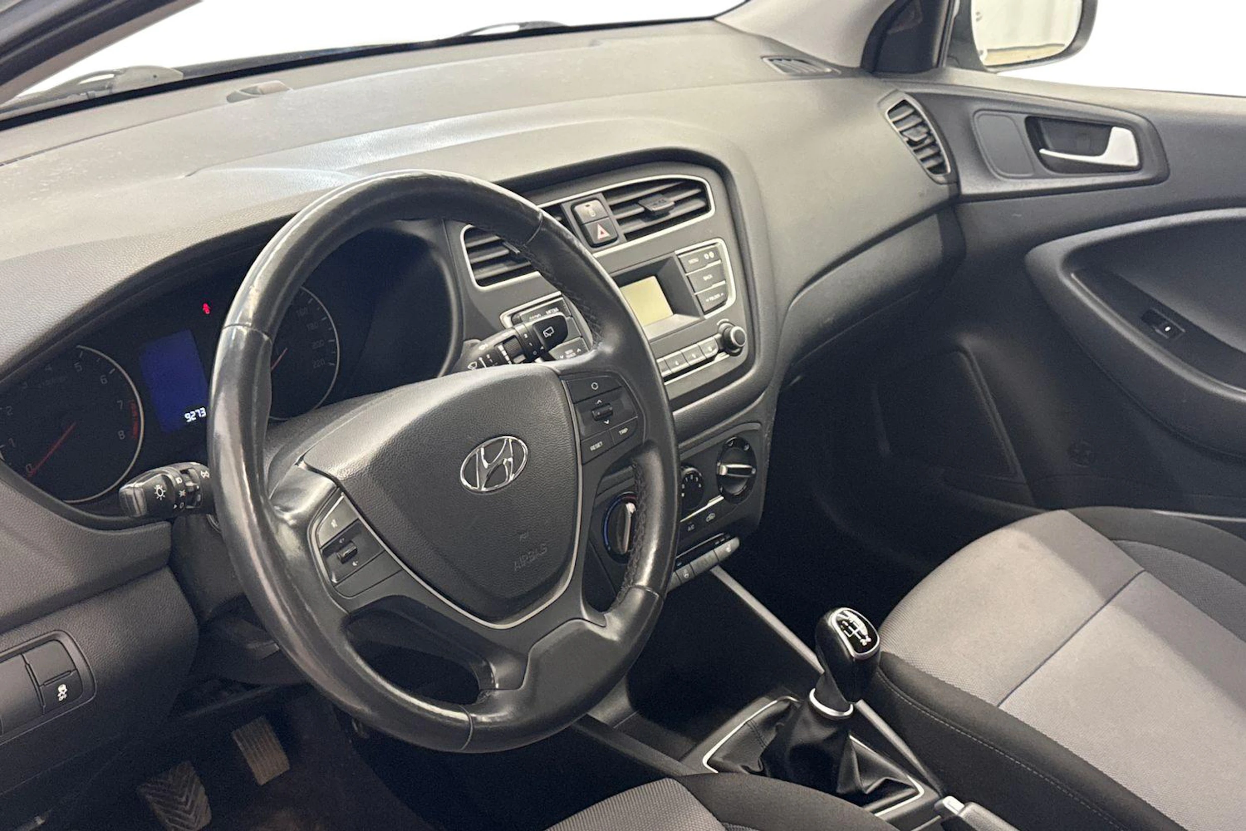 Hopea Hyundai i20 Hatchback 2019 kuva 6.