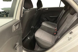 valkoinen Hyundai i20 Hatchback 2019 kuva 10.