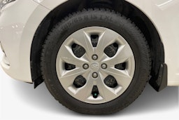 valkoinen Hyundai i20 Hatchback 2019 kuva 11.