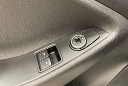 valkoinen Hyundai i20 Hatchback 2019 kuva 19.