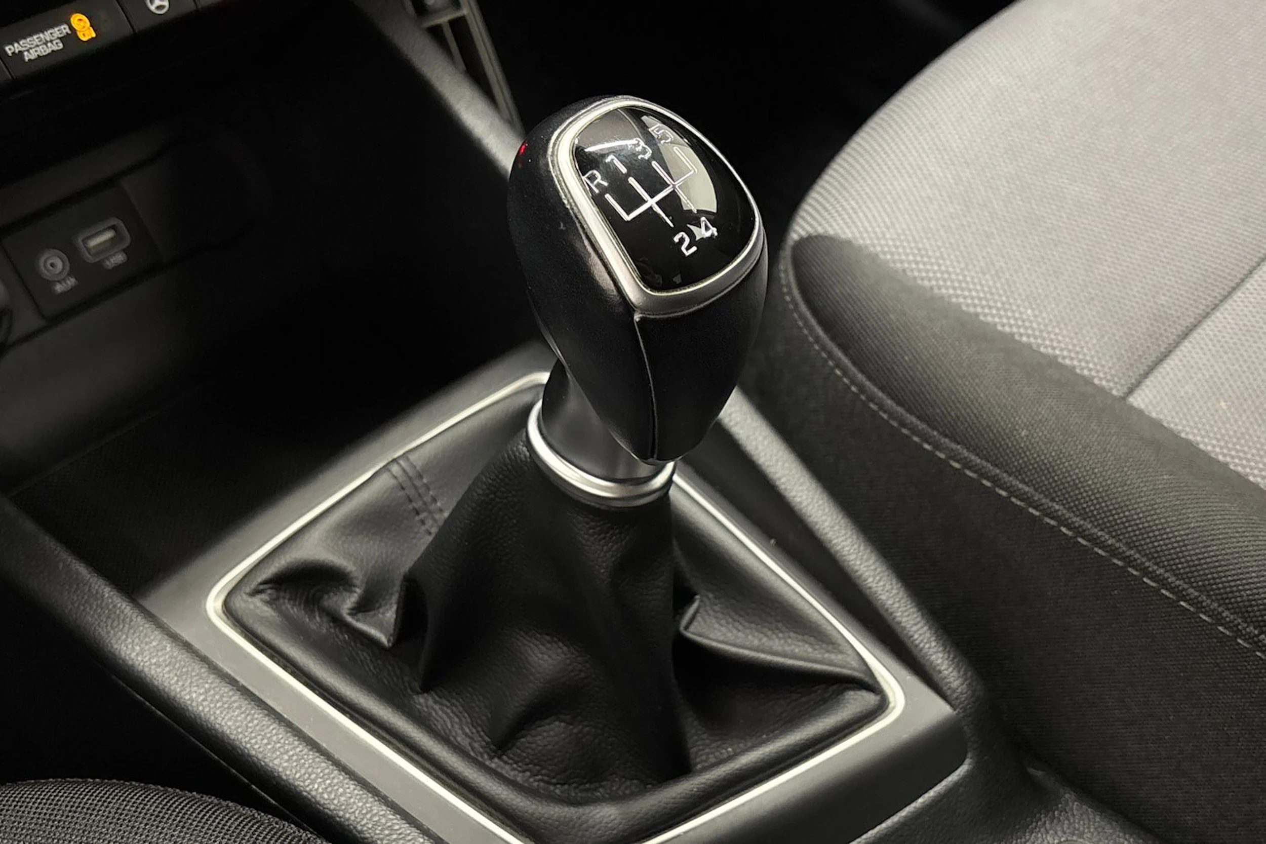 punainen Hyundai i20 Hatchback 2020 kuva 22.