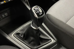 punainen Hyundai i20 Hatchback 2020 kuva 22.