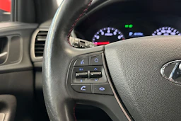 punainen Hyundai i20 Hatchback 2019 kuva 13.